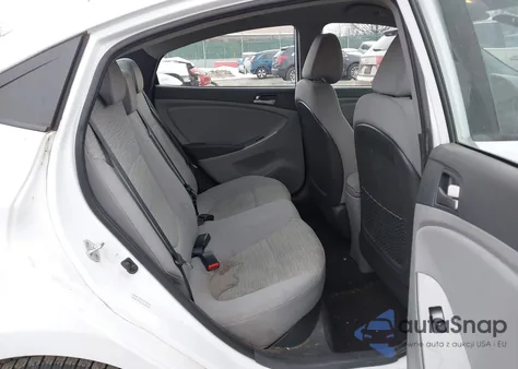 2017 Hyundai Accent Value Edition z USA, uszkodzony, nr VIN KMHCT4AE3HU352883